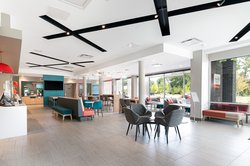  - Avid Hotel Summerville