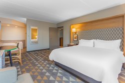  - Holiday Inn Rockford - I-39 & I-90, Exit 15