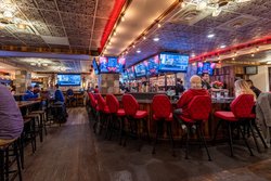  - Holiday Inn RiverCentre Downtown St Paul - I-94, Exit 241A