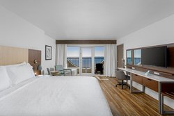  - Holiday Inn Express & Suites Pensacola Beach