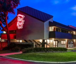  - Red Roof Inn Pensacola - I-10, Exit 13