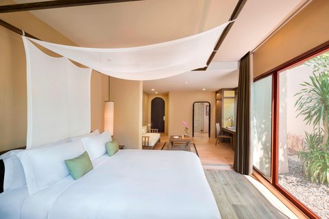 THE NAKA ISLAND, A LUXURY COLLECTION RESORT - Photo 19