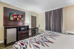  - Red Roof Inn Madison Heights