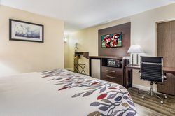  - Red Roof Inn Madison Heights