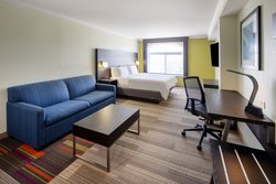 - Holiday Inn Express Coventry - I-95, Exit 21