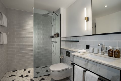 NEUES SCHLOSS PRIVAT HOTEL - Photo 17