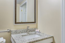  - Red Roof Inn Madison Heights