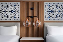  - Marriott Hotel Airport South Austin - I-35, Exit 230