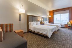  - Holiday Inn Express & Suites Loves Park - I-39 & I-90, Exit 12