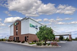  - Holiday Inn Express Coventry - I-95, Exit 21