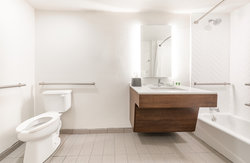  - Holiday Inn & Suites Orange Park - I-295, Exit 10