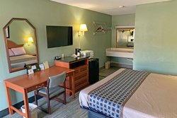  - Scottish Inn & Suites Dayton
