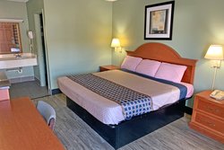  - Scottish Inn & Suites Dayton