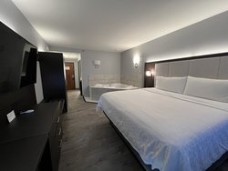  - Holiday Inn Express & Suites Elkridge