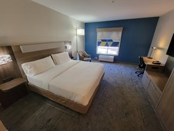  - Holiday Inn Express & Suites Lady Lake