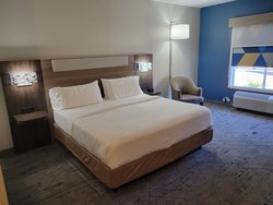  - Holiday Inn Express & Suites Lady Lake