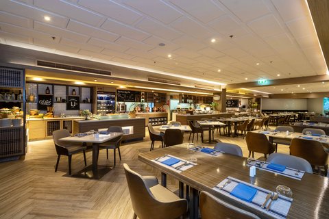 PHUKET MARRIOTT MERLIN BEACH - Photo 53