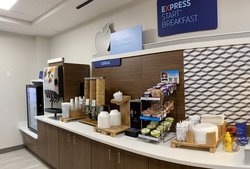  - Holiday Inn Express & Suites Plymouth