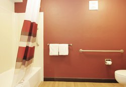  - Red Roof Plus+ Inn & Suites Hoffman Estates - I-90, Exit 62