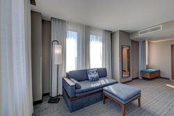  - Threefoot Hotel Meridian