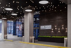  - Four Points by Sheraton Hotel Flushing