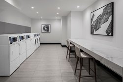  - Four Points by Sheraton Hotel Flushing