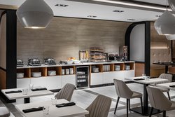  - Four Points by Sheraton Hotel Flushing