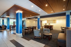  - Holiday Inn Express & Suites Beloit - I-39 & I-90, Exit 185