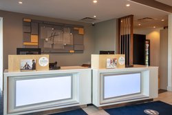  - Holiday Inn Express & Suites Beloit - I-39 & I-90, Exit 185