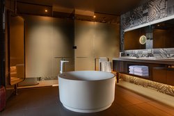  - W Hotel Downtown Philadelphia