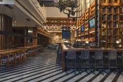  - Renaissance Worthington Hotel Fort Worth - I-35, Exit 52A