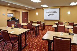  - Courtyard by Marriott Hotel Livonia