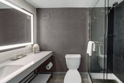  - Marriott Hotel North at Greenspoint Houston - I-45, Exits 60A & 60B