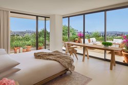  - West Hollywood EDITION Hotel