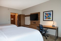  - Holiday Inn Express & Suites Beloit - I-39 & I-90, Exit 185