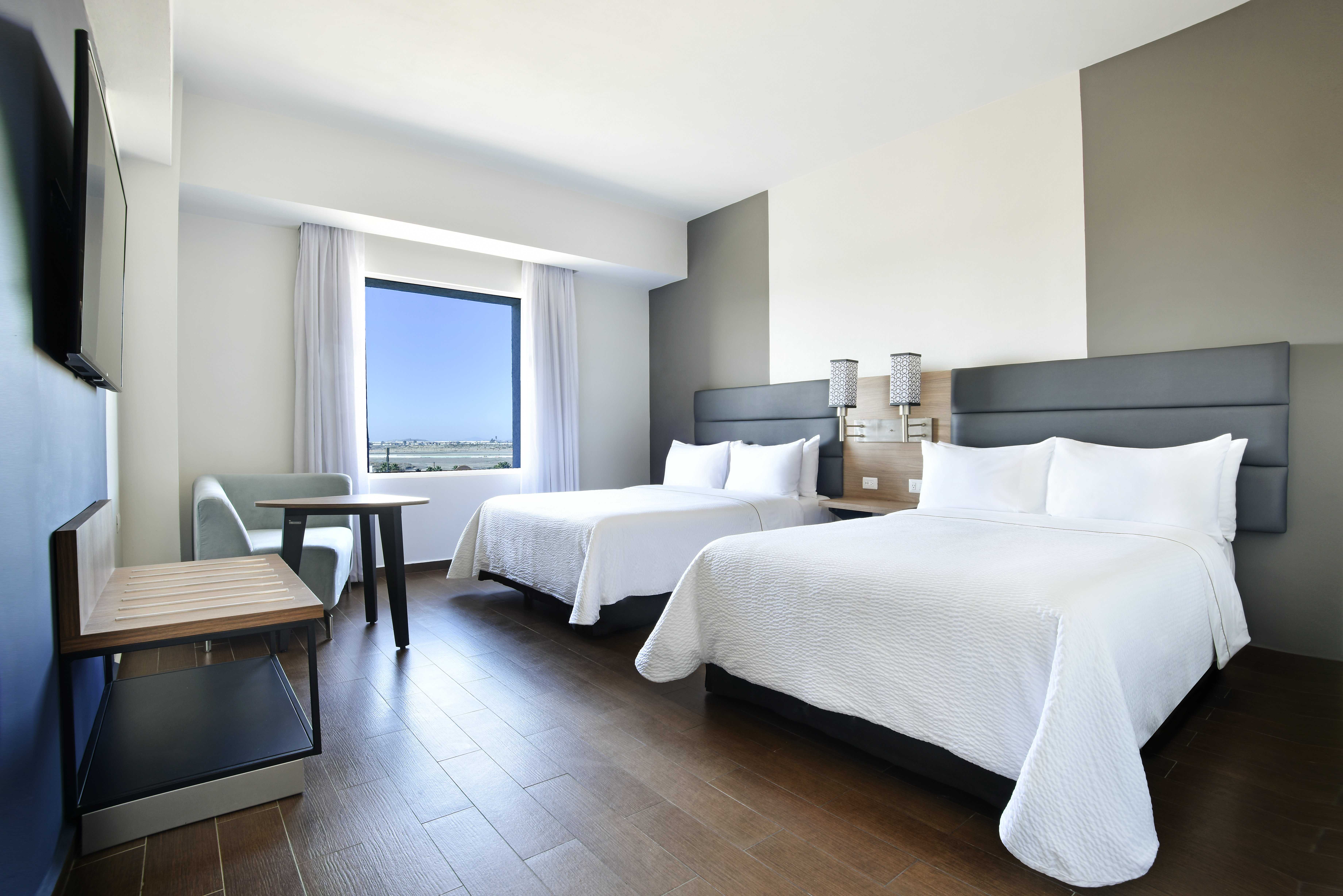 Fiesta Inn Tijuana Otay Aeropuerto-guestroom-Double Plus Room.jpg