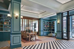  - Memphian Hotel Overton Square Memphis