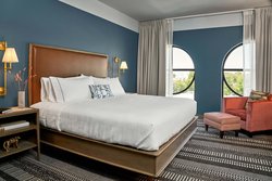  - Memphian Hotel Overton Square Memphis