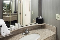  - Courtyard by Marriott Hotel University Medical Center