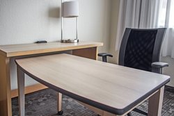  - Courtyard by Marriott Downtown Columbus - I-670, Exit 4