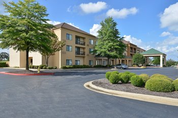 Courtyard by Marriott Bentonville