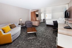  - Courtyard by Marriott Hotel Phenix City