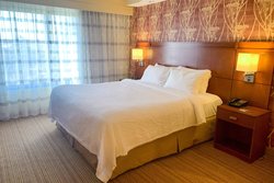  - Courtyard by Marriott Hotel Buffalo Airport - I-290, Exit 6