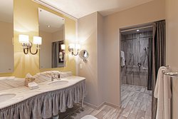  - Grand Bohemian Hotel Charleston