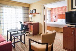  - Courtyard by Marriott Clive - I-35 & I-80, Exit 124