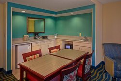  - Courtyard by Marriott Hotel Waterfront Key West