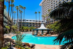  - Marriott Hotel LAX Airport Los Angeles