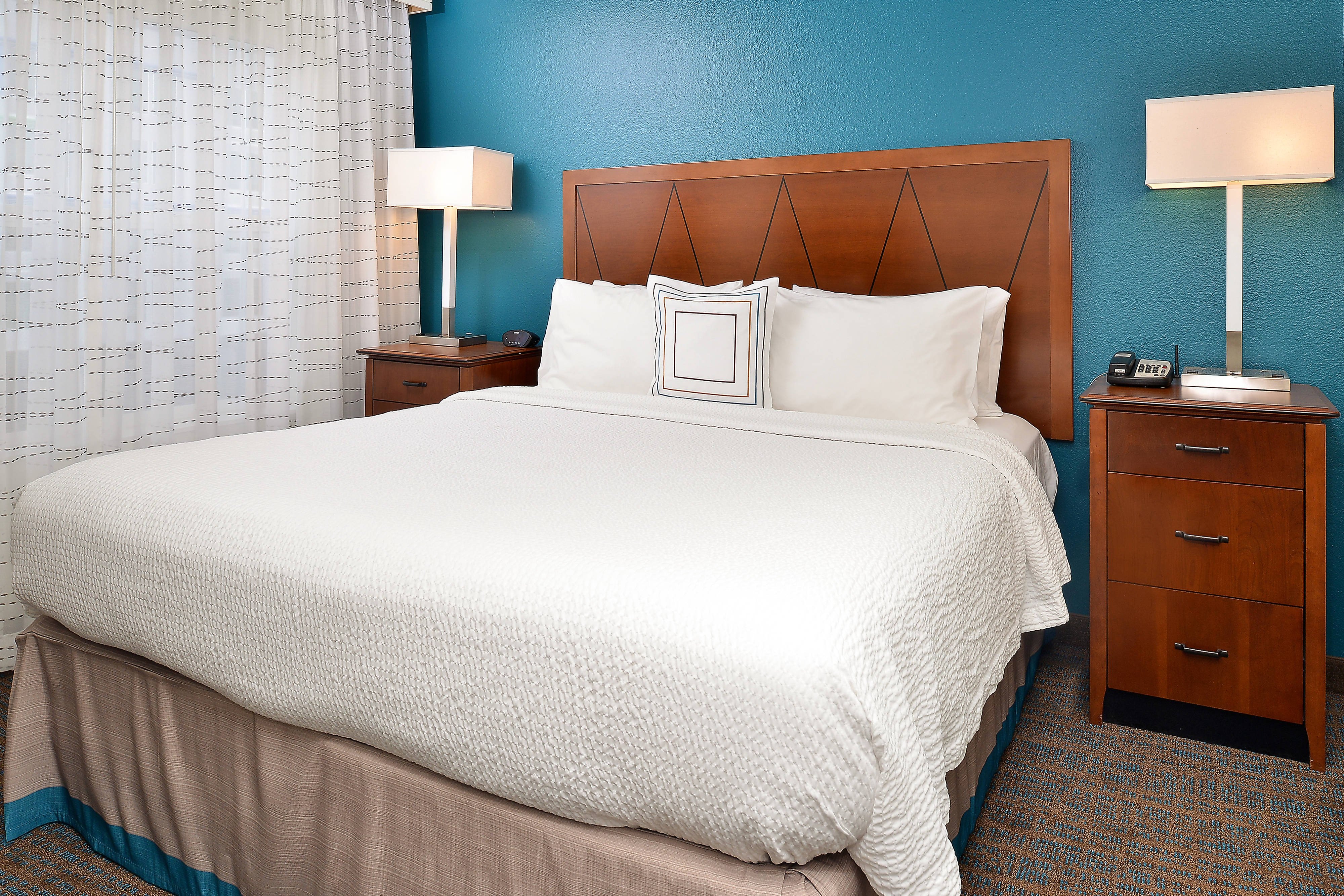 Residence Inn by Marriott Denver Airport at Gateway Park-guestroom-One-Bedroom Suite - Bedroom.jpg