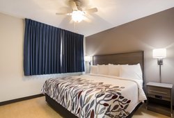  - Red Roof Inn Lawrenceburg