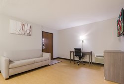  - Red Roof Inn Lawrenceburg